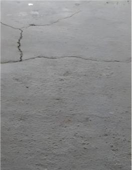 5.地面松散脱皮.jpg