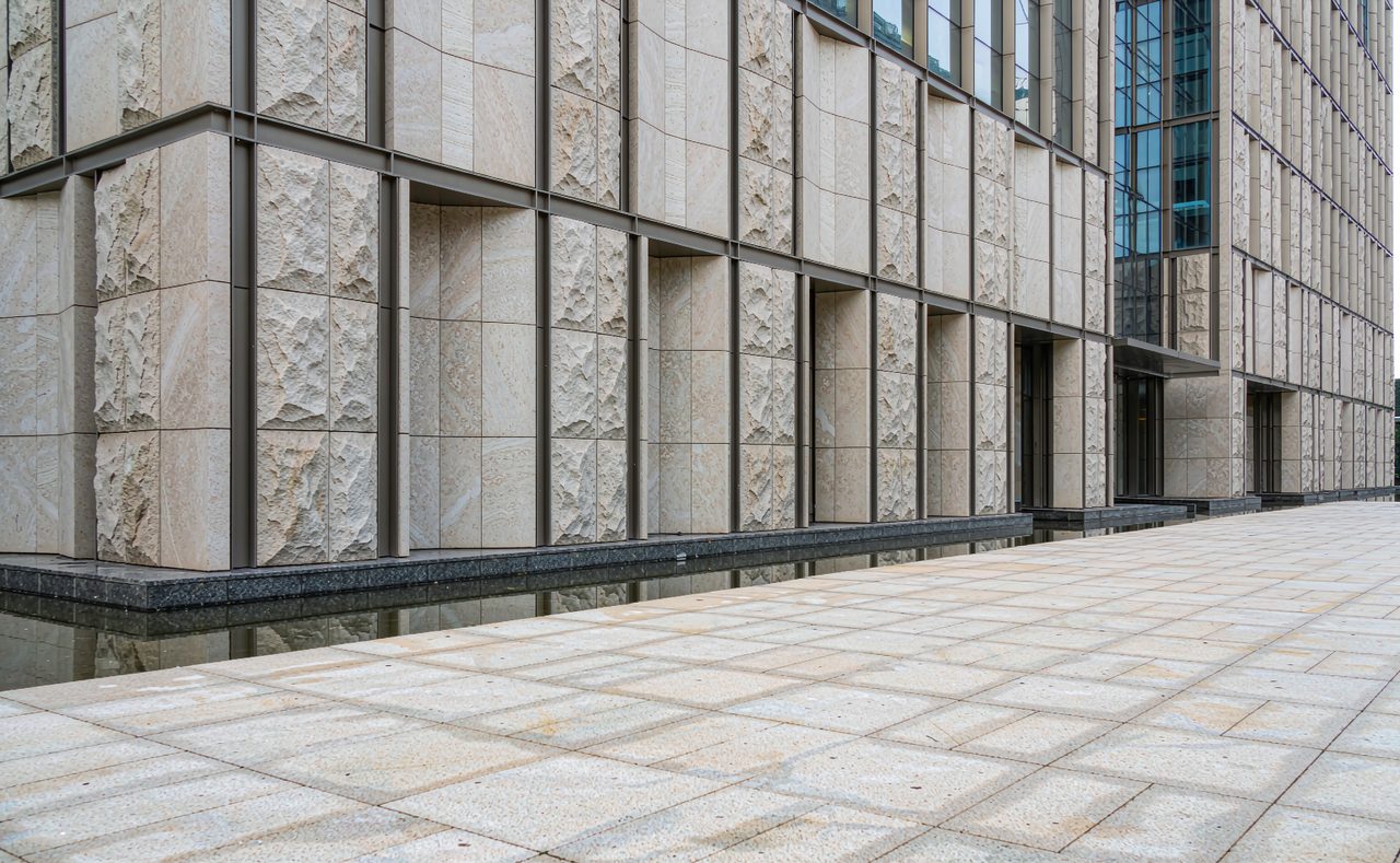 商业建筑石材外墙与广场石材铺装